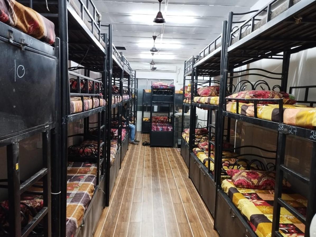 Shree Balaji Ac Dormitory Hostel Thane Exterior photo